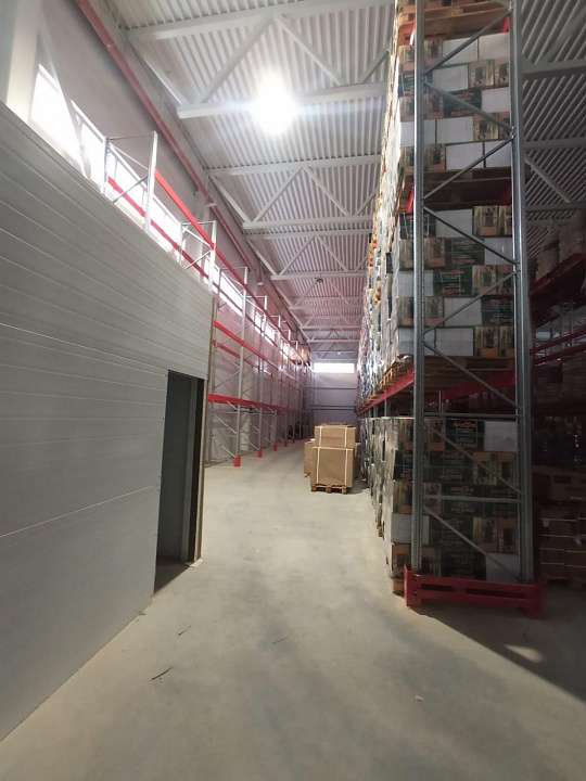 Сдается склад 1 500 - 5000 м² фото