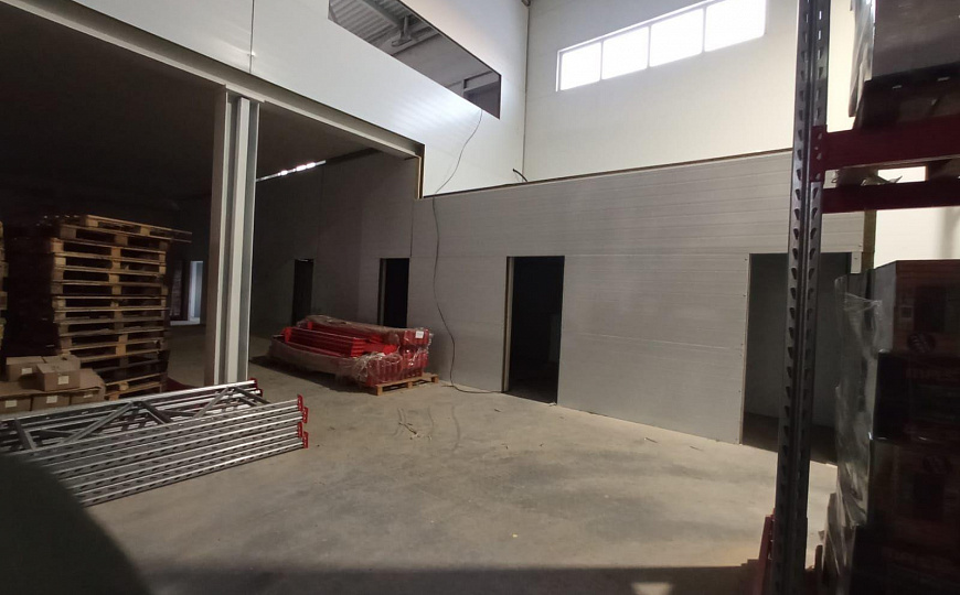 Сдается склад 1 500 - 5000 м² фото