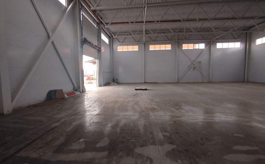 Сдается склад 1 500 - 5000 м² фото