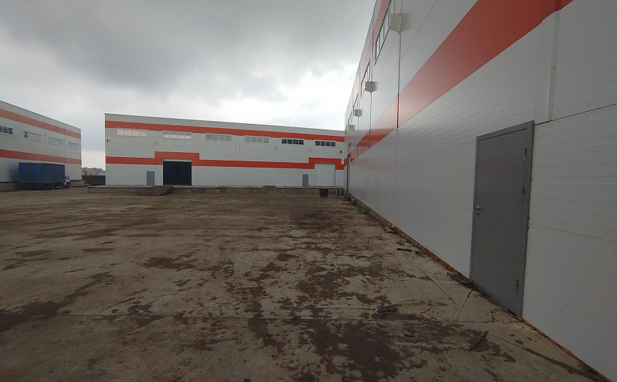 Сдается склад 1 500 - 5000 м² фото