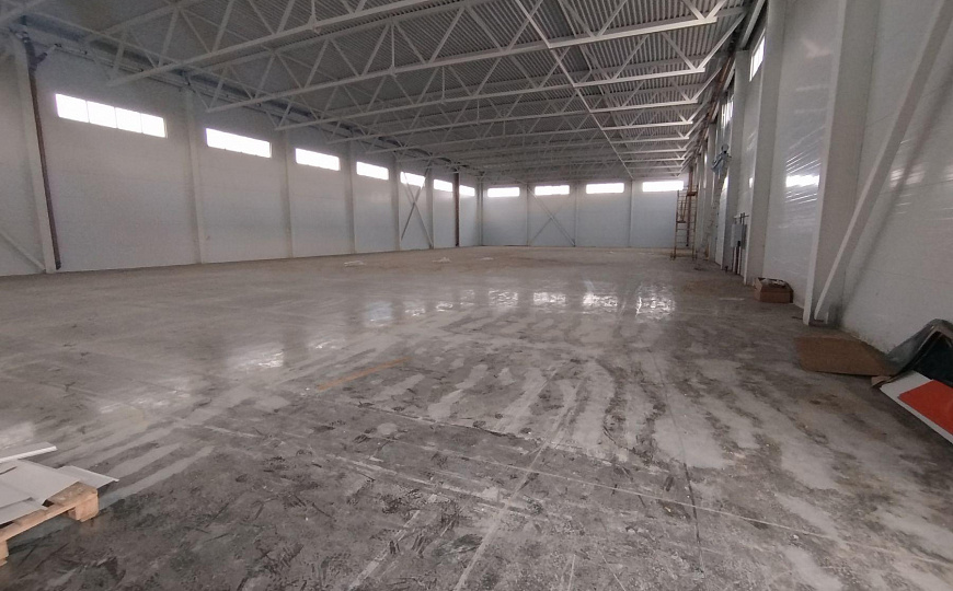 Сдается склад 1 500 - 5000 м² фото