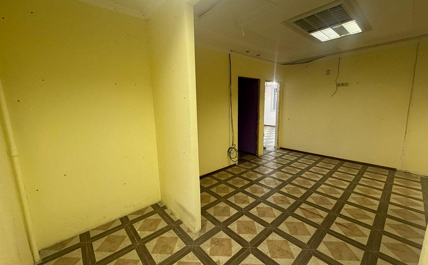 Сдам помещение, 76 м² с отдельным входом  фото