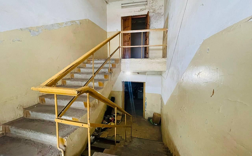 Сдам производственное здание на двух этажах с земельным участком фото