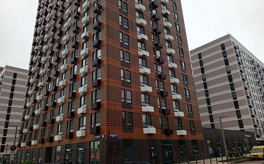 Помещение в аренду на первом этаже фото