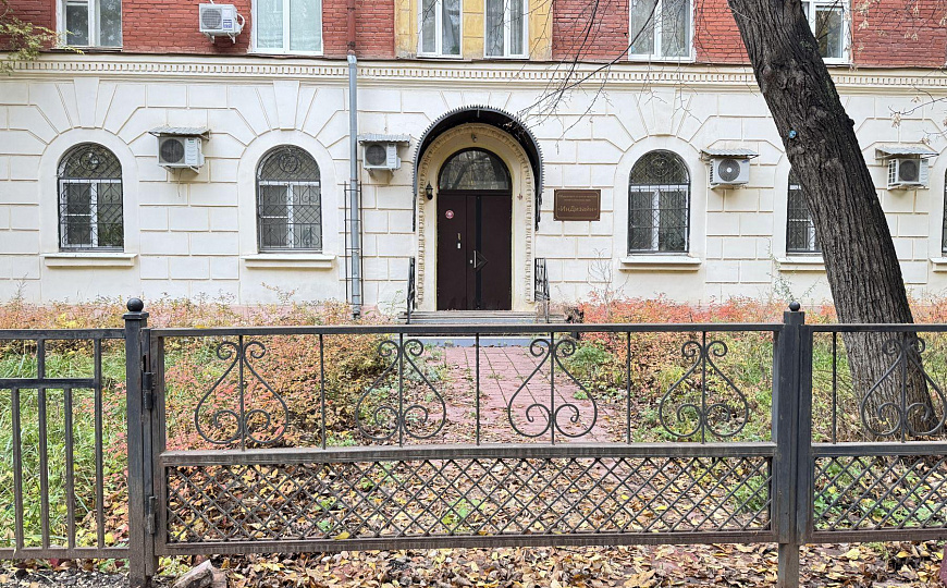 Помещение 290 м2 под типографию и конструкторское бюро фото