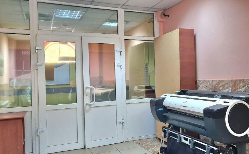 Помещение 290 м2 под типографию и конструкторское бюро фото