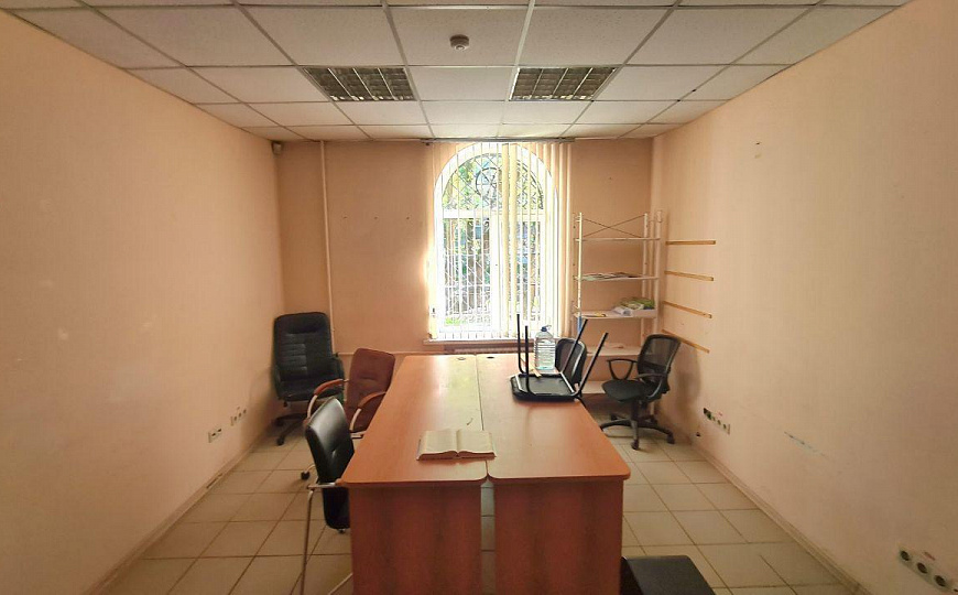 Помещение 290 м2 под типографию и конструкторское бюро фото