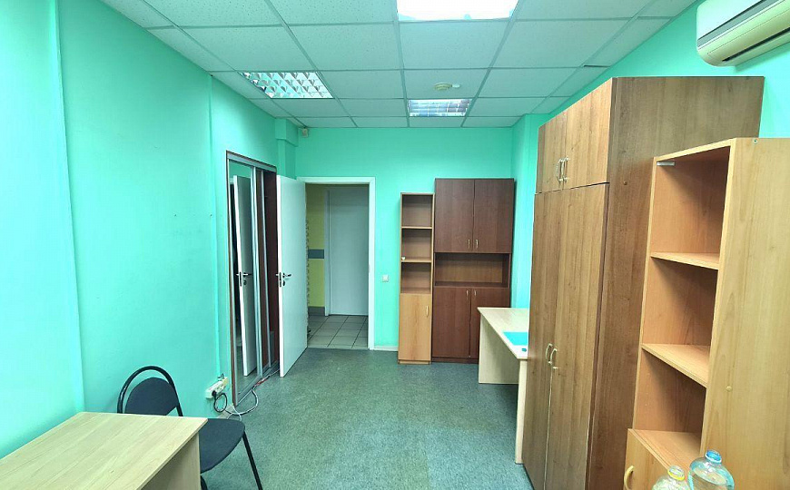 Помещение 290 м2 под типографию и конструкторское бюро фото