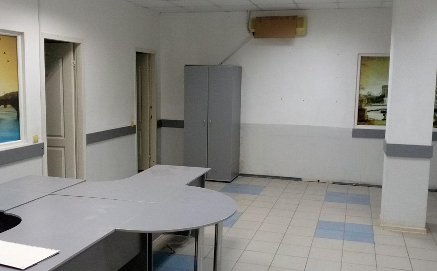 Сдам отдельно стоящее здание, 281,8 м² фото