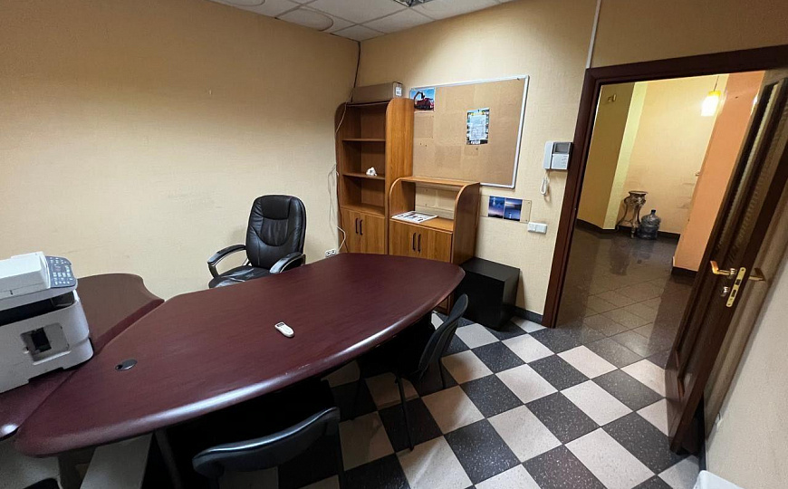 Офисное помещение в историческом центре города фото