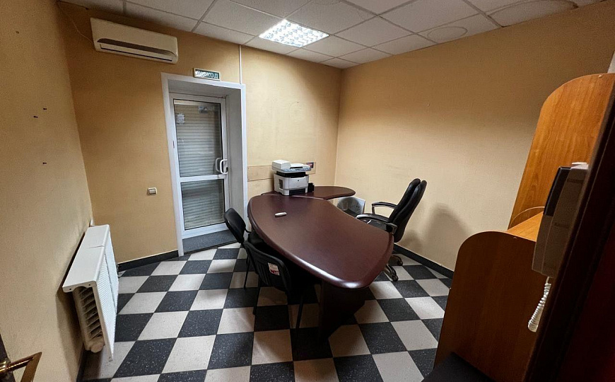 Офисное помещение в историческом центре города фото