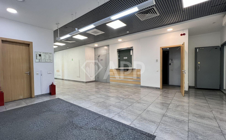 Собственник/Ремонт/Витрины/Вывеска/60 кВТ фото