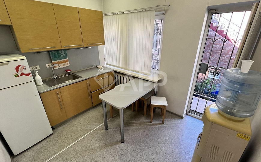 Собственник/Ремонт/Витрины/Вывеска/60 кВТ фото