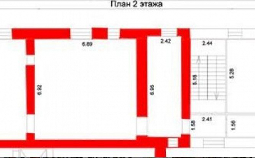 Уютный офис 112м2 со стеклянными перегородками и кухонной зоной фото