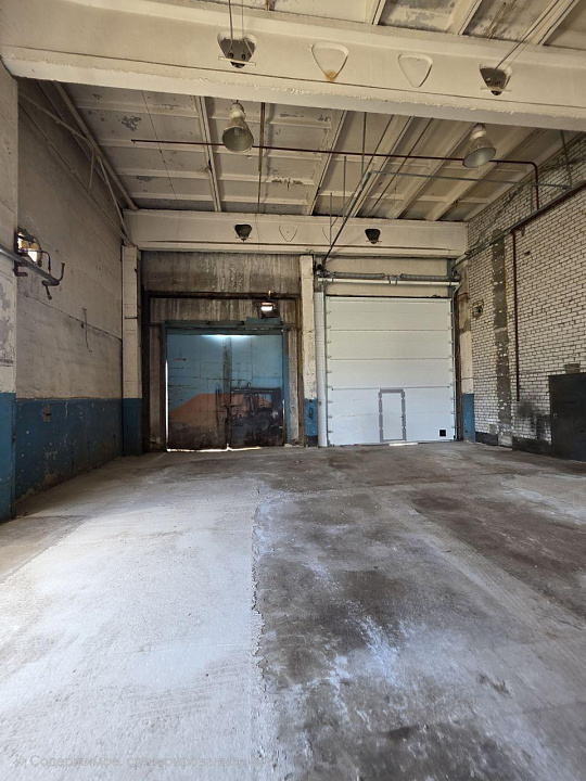 Производственно-складское помещение 700кв. фото