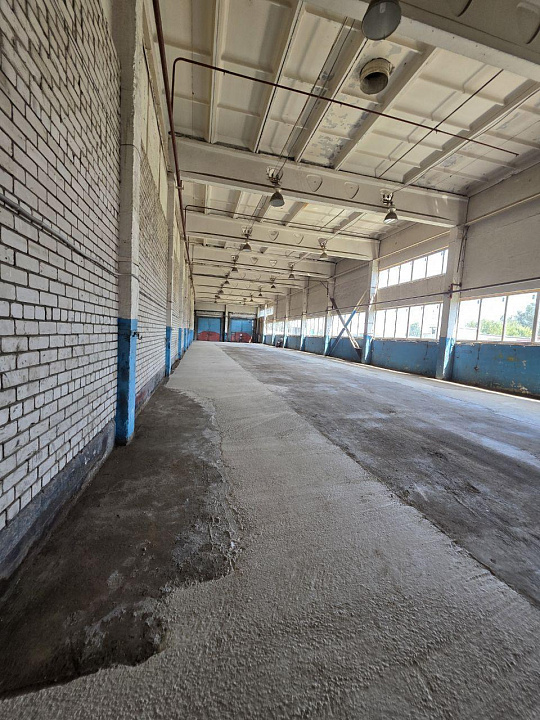 Производственно-складское помещение 700кв. фото