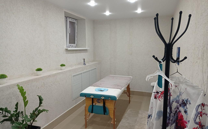 Сдам помещение в цоколе жилого дома с окнами, 14 м² фото