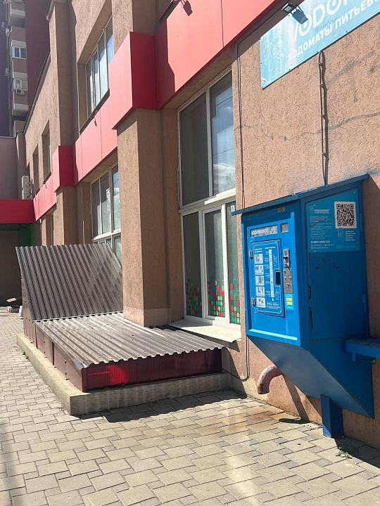 Сдам помещение в цоколе жилого дома с окнами, 14 м² фото