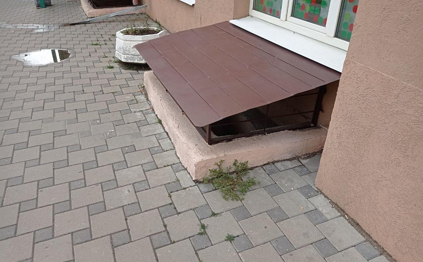 Сдам помещение в цоколе жилого дома с окнами, 14 м² фото