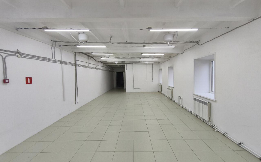 1253 м² свободного назначения фото