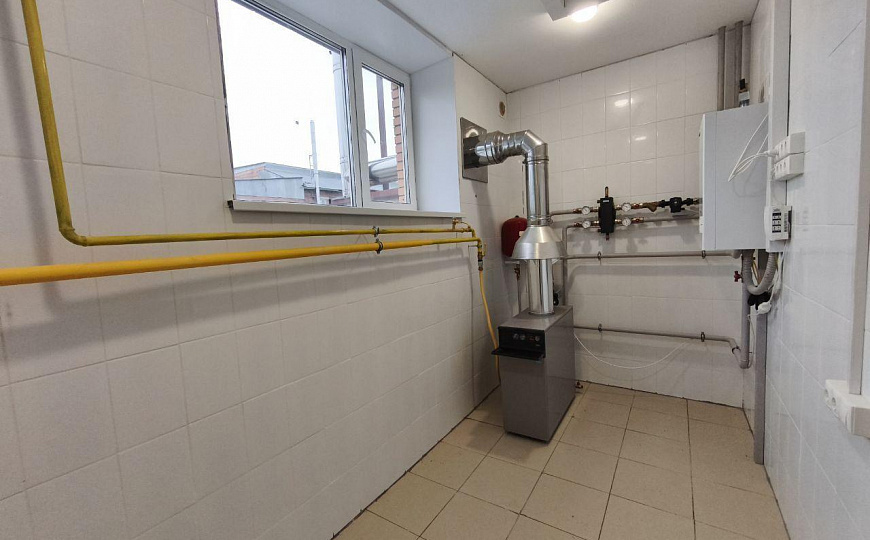 565.5 м² свободного назначения фото