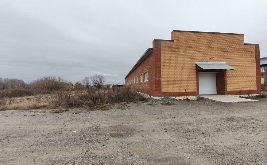 565.5 м² свободного назначения фото