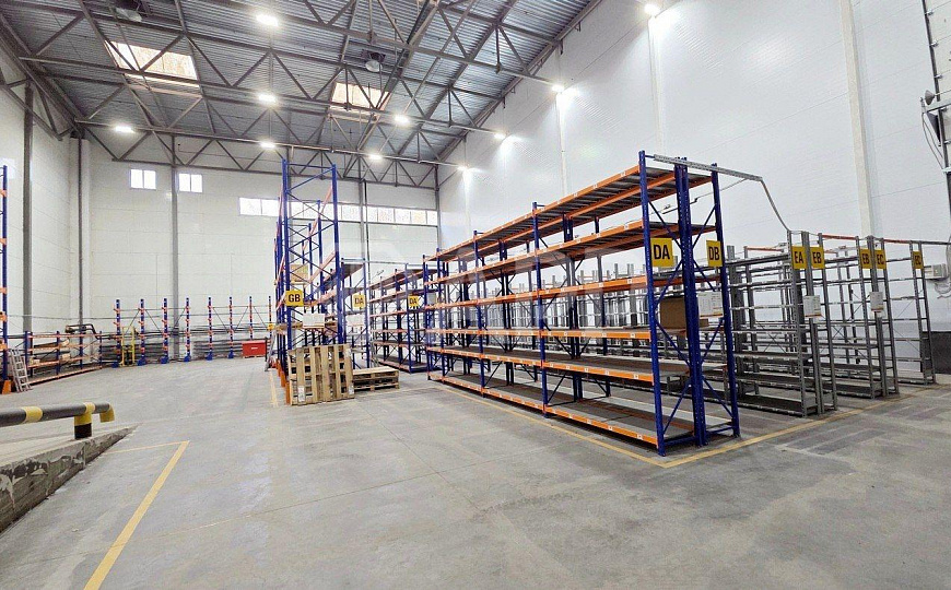 Производственно-складской комплекс 3857м² фото