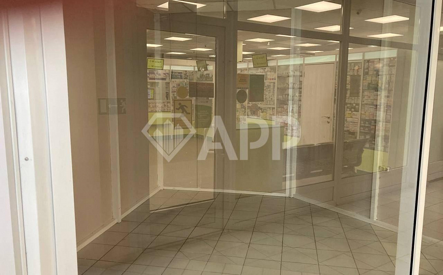 Престижное место для успешного бизнеса фото