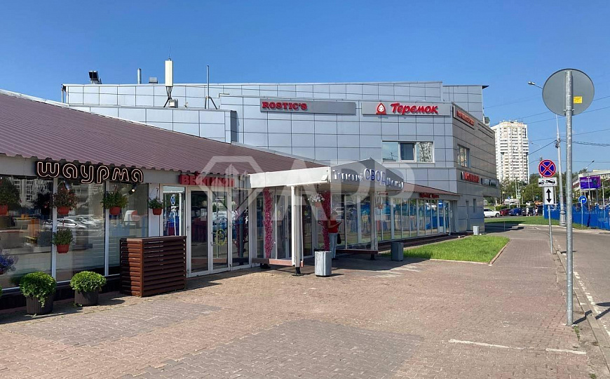 Престижное место для успешного бизнеса фото