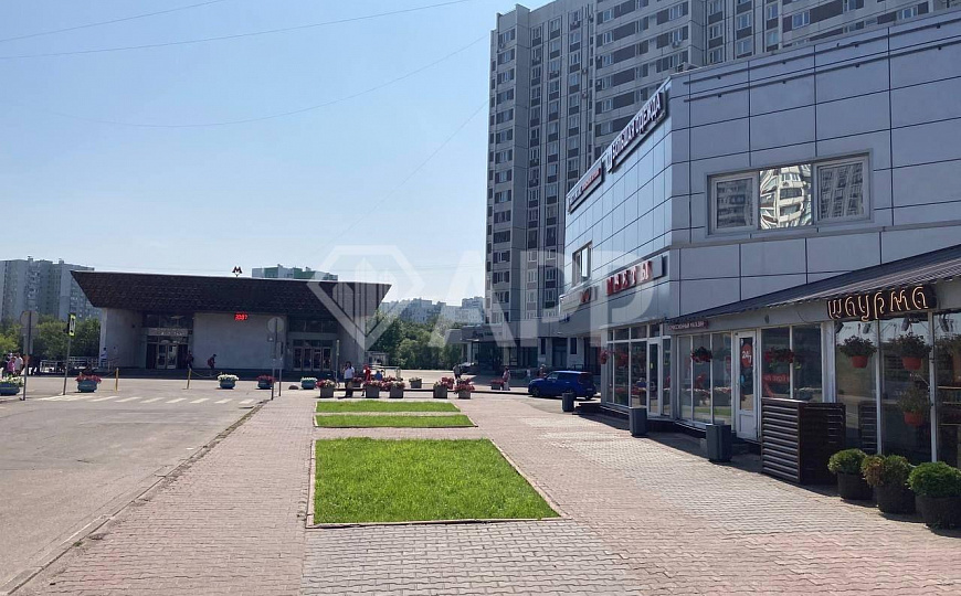 Престижное место для успешного бизнеса фото