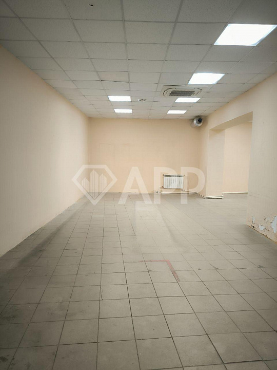 1 линия/Вода/Парковка/Под торговлю, услуги фото