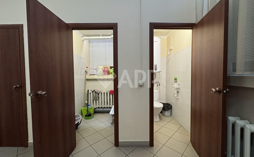 1 линия/1 этаж/Торговля/Услуги/Офис фото