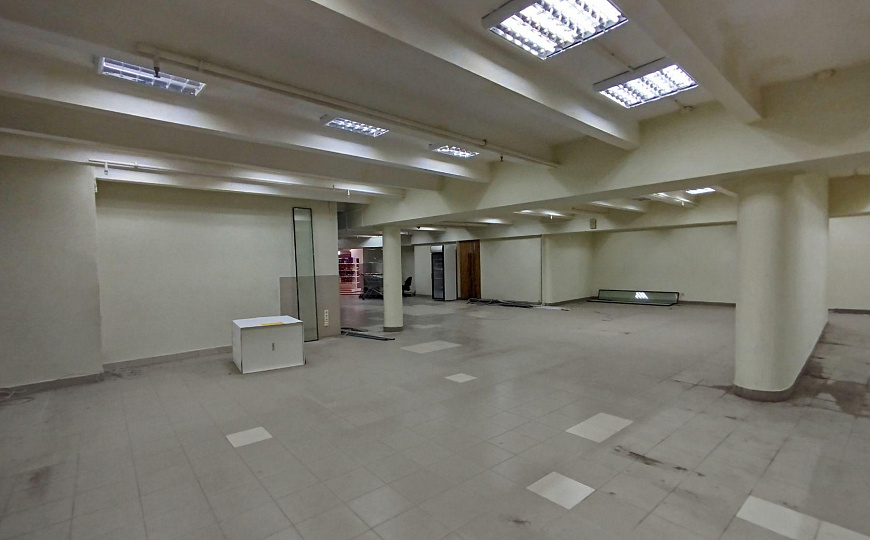 Сдам отдельно стоящее здание, 540 м² фото