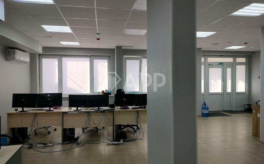 Сдам офисное помещение, 123 м² фото