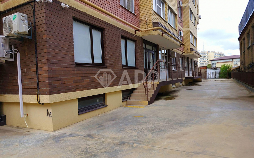 Сдам офисное помещение, 123 м² фото