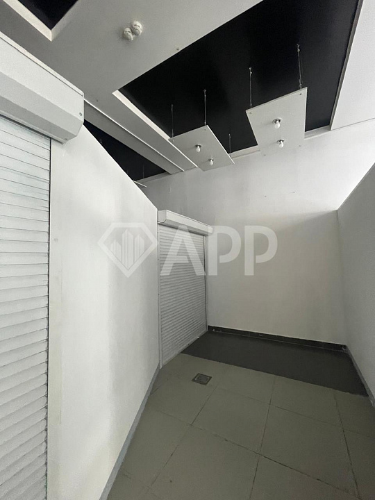 Площадь свободного назначения/Потолки 6,5 метров фото