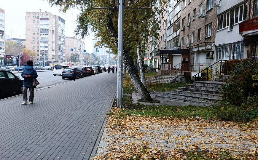 Нежилое помещение 45,3 м2 на 1-ой линии с готовым арендным бизнесом фото