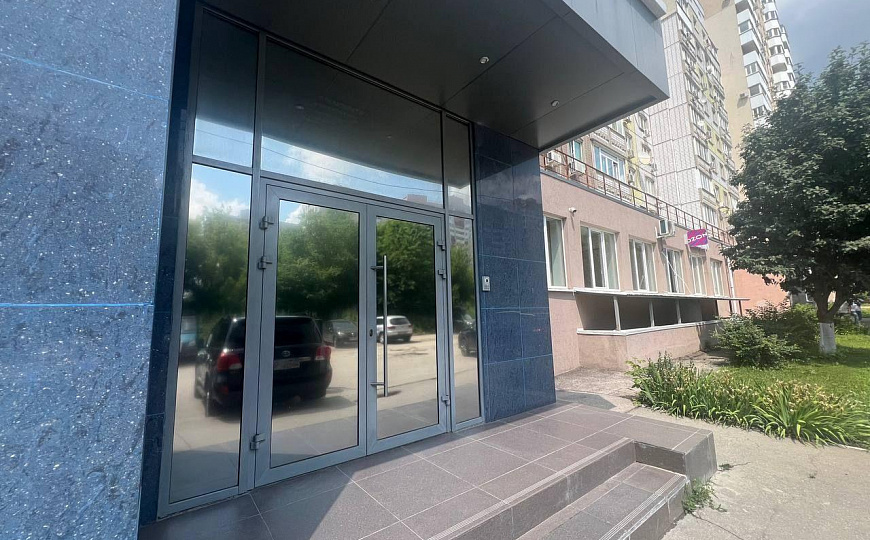 Офисное помещение 220 м2 фото