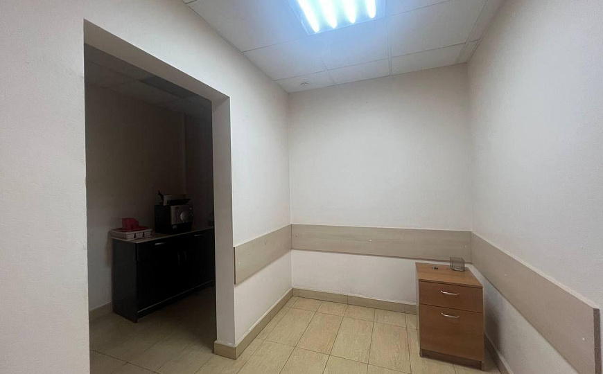 Офисное помещение 220 м2 фото