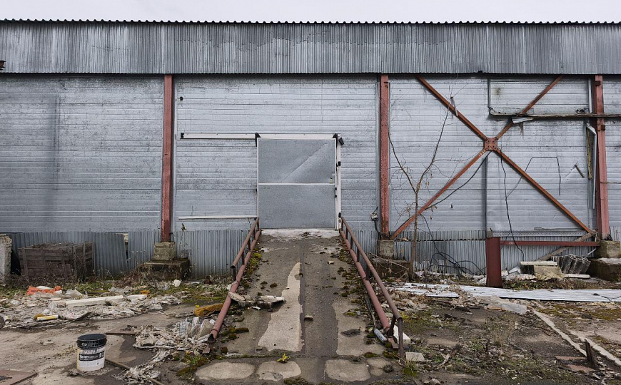 Холодный склад 950 м2 с пандусом фото