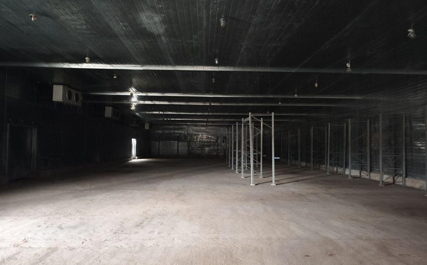 Холодный склад 950 м2 с пандусом фото
