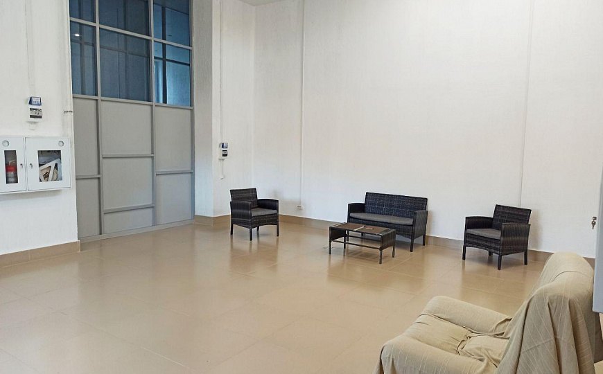 Офисное помещение с высоким трафиком фото