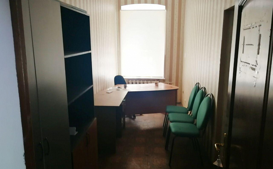 Помещение на 1 этаже в центре города, 120 м² фото