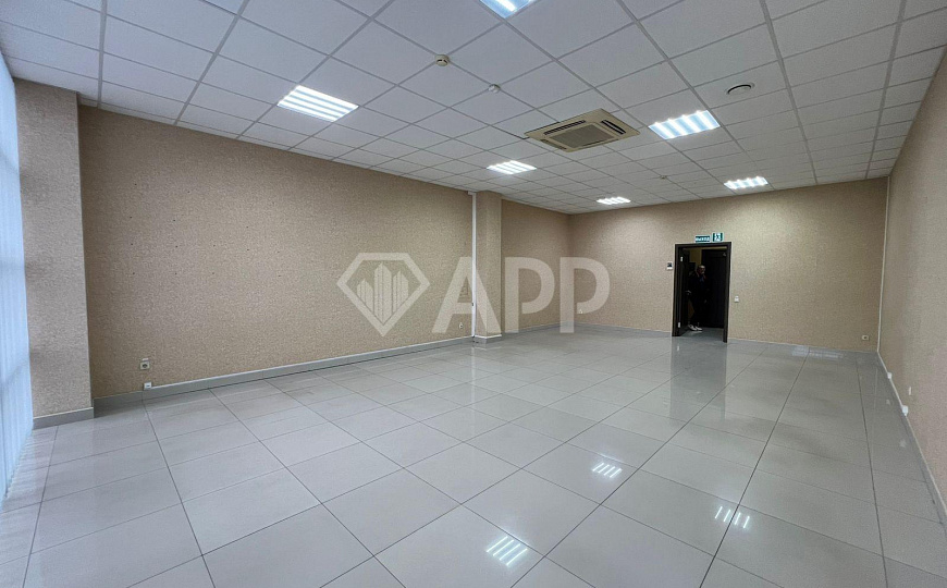 Сдаю офисное помещение, 57 м² фото