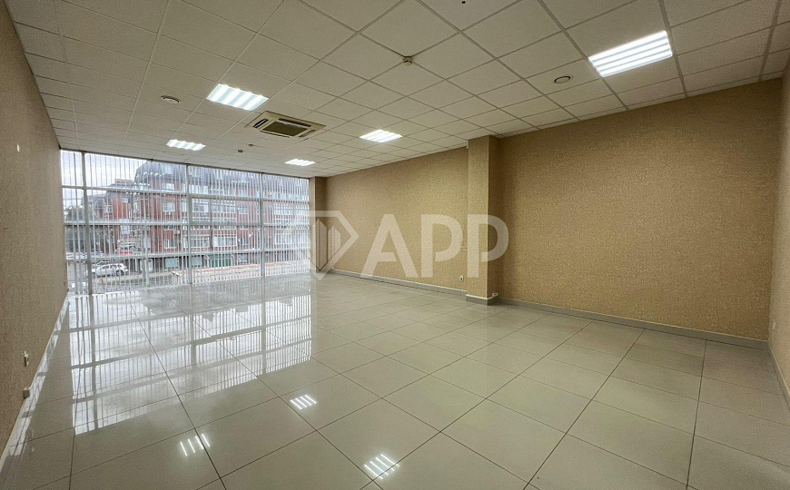 Сдаю офисное помещение, 57 м² фото