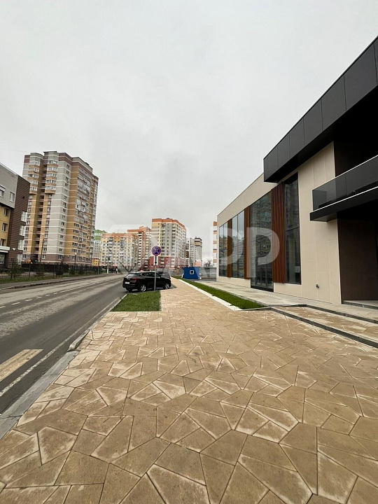 Сдам отдельно стоящее здание, 350 м² фото