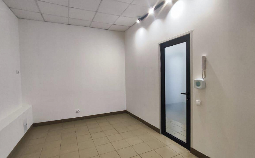 Сдается кабинет 10 кв м в центре "Звезды" фото