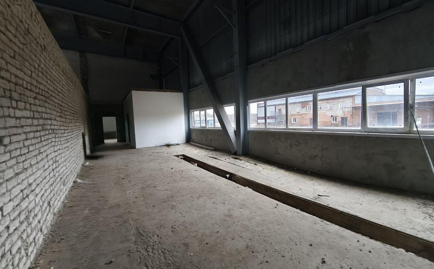 656 м2 свободного назначения фото