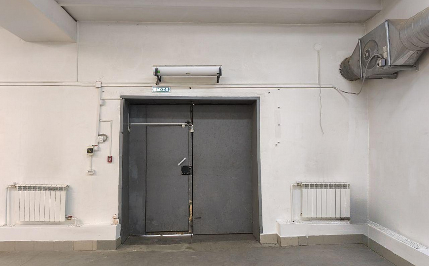 555 м² в современном городском пространстве фото