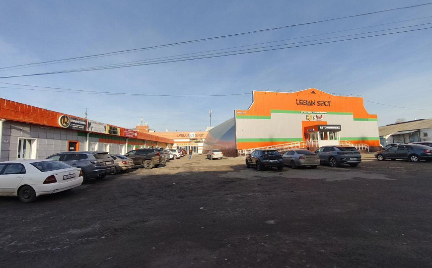 555 м² в современном городском пространстве фото